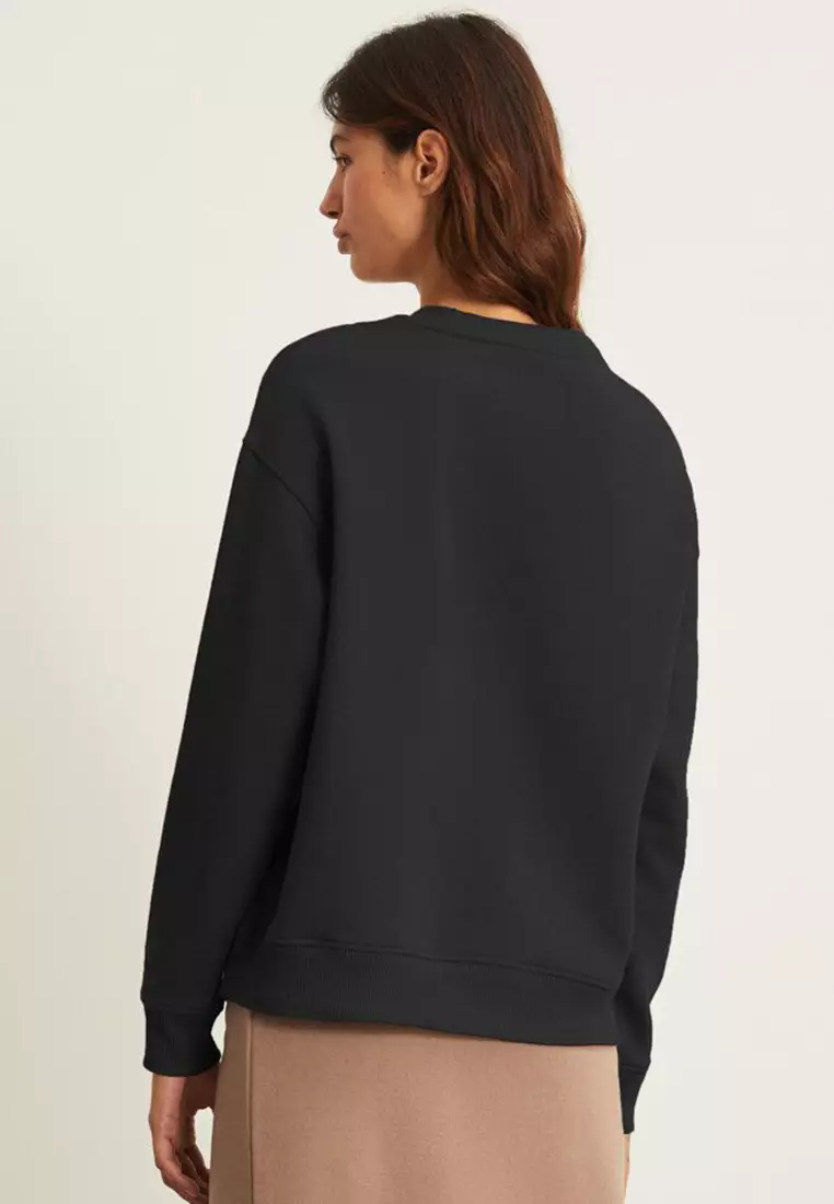 Maija Crew Neck Basic Sweatshirt