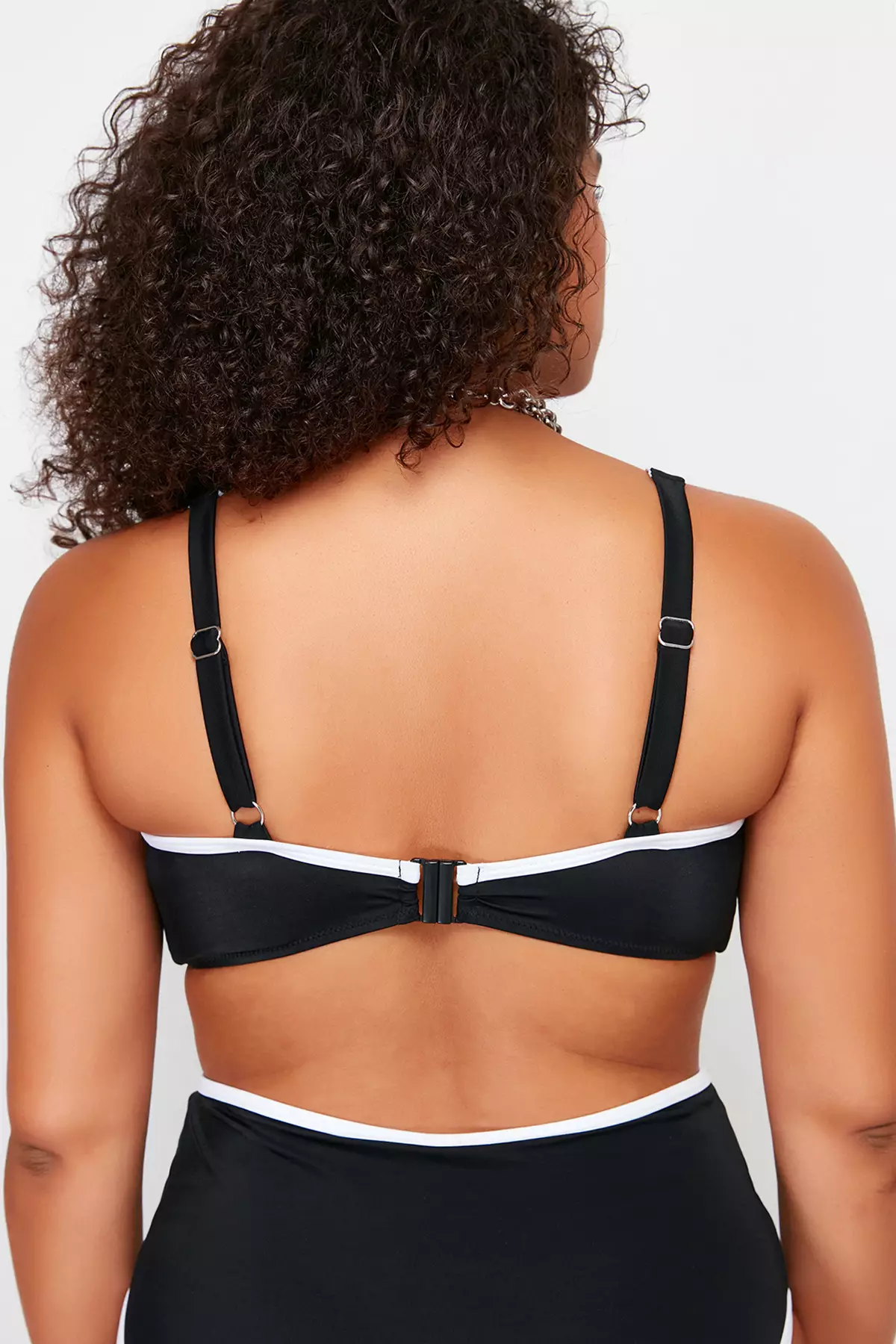 Plus Size Contrast Piping Detail Bikini Top