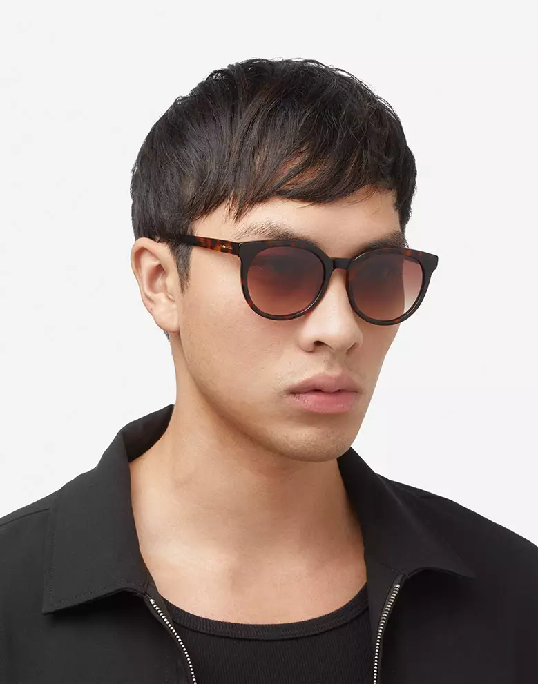 Resort Sunglasses For Men And Women. Unisex. Official Product Designed In Spain