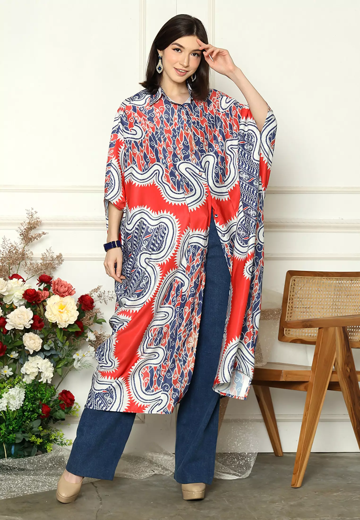 Kanzi Collared Batik Kaftan