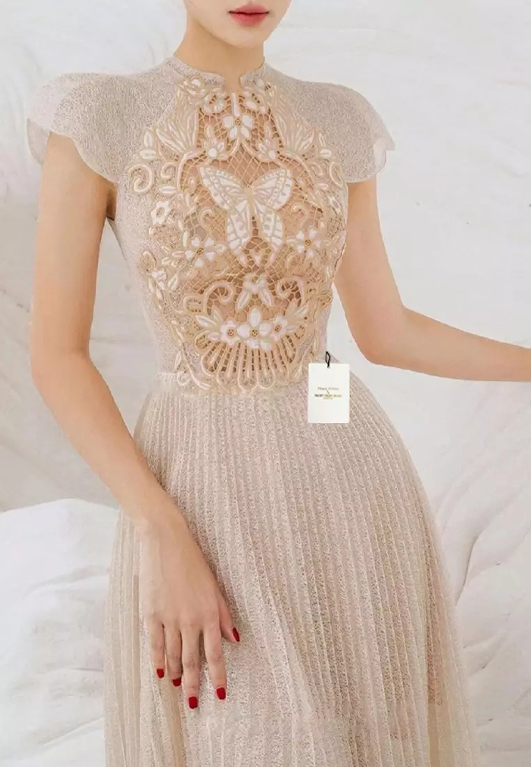 Lace Pleated Dress HRF1422