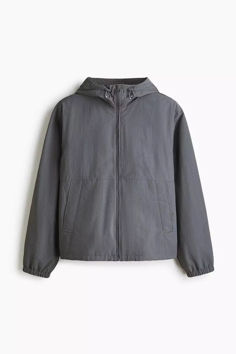 Water-repellent nylon windbreaker