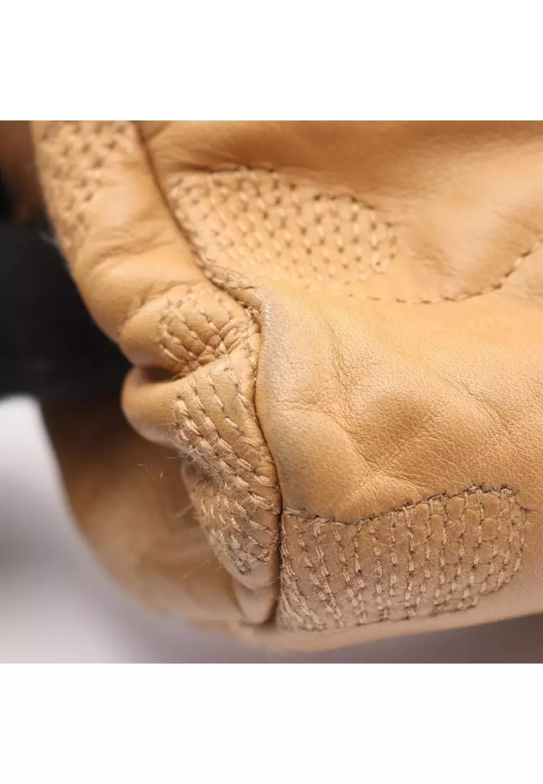 Pre-Loved Cartier panthère Handbag leather beige