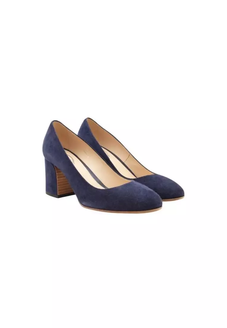 Buy Tod s Pre Loved TOD S Decollete Navy Pumps 2024 Online