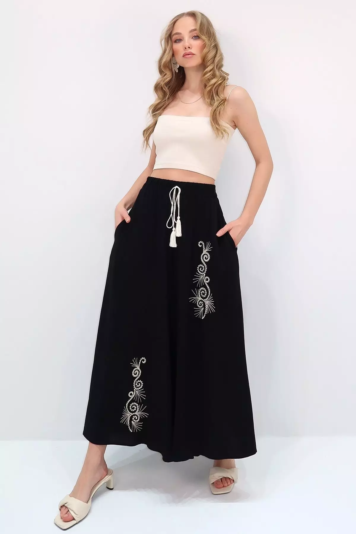 Women's Black-Stone Ethnic Embroidered Tie Detailed Woven Viscose Palazzo Trousers