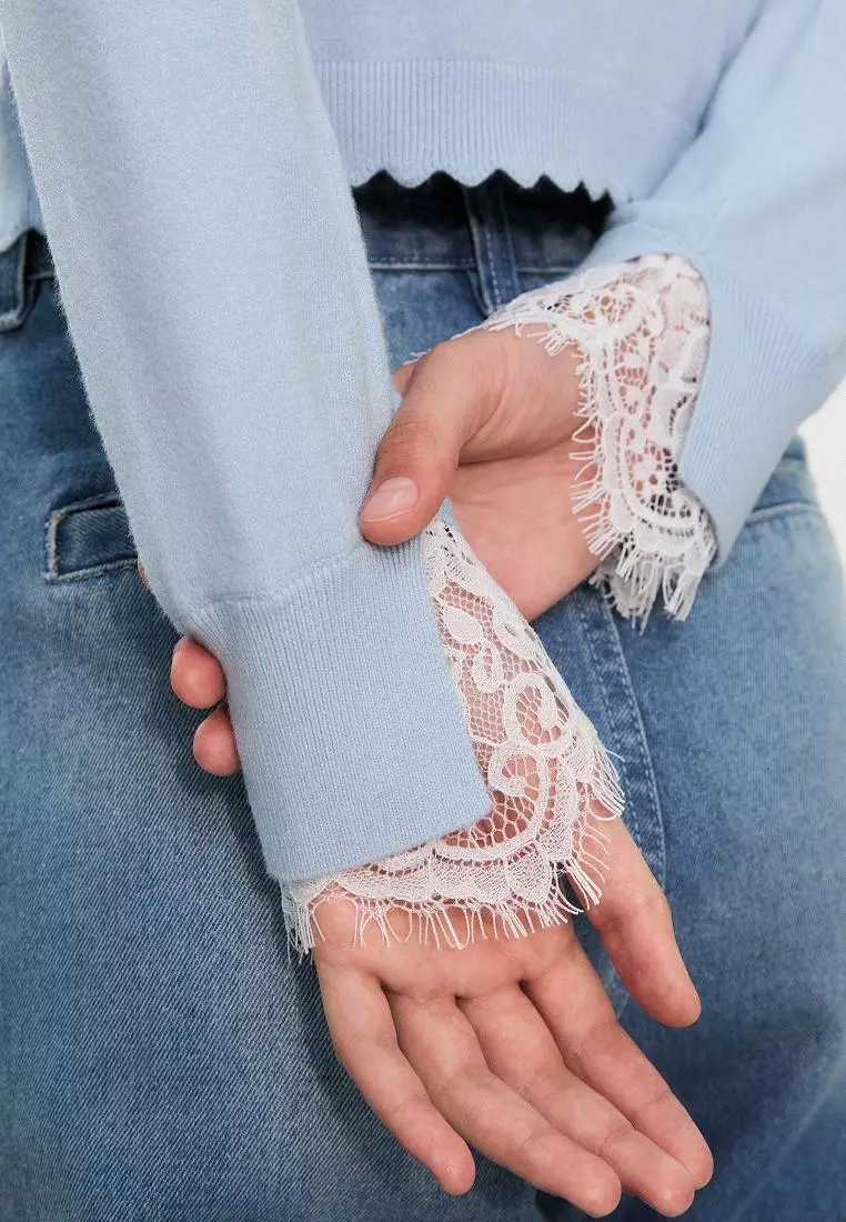 Embroidered Floral Cardigan