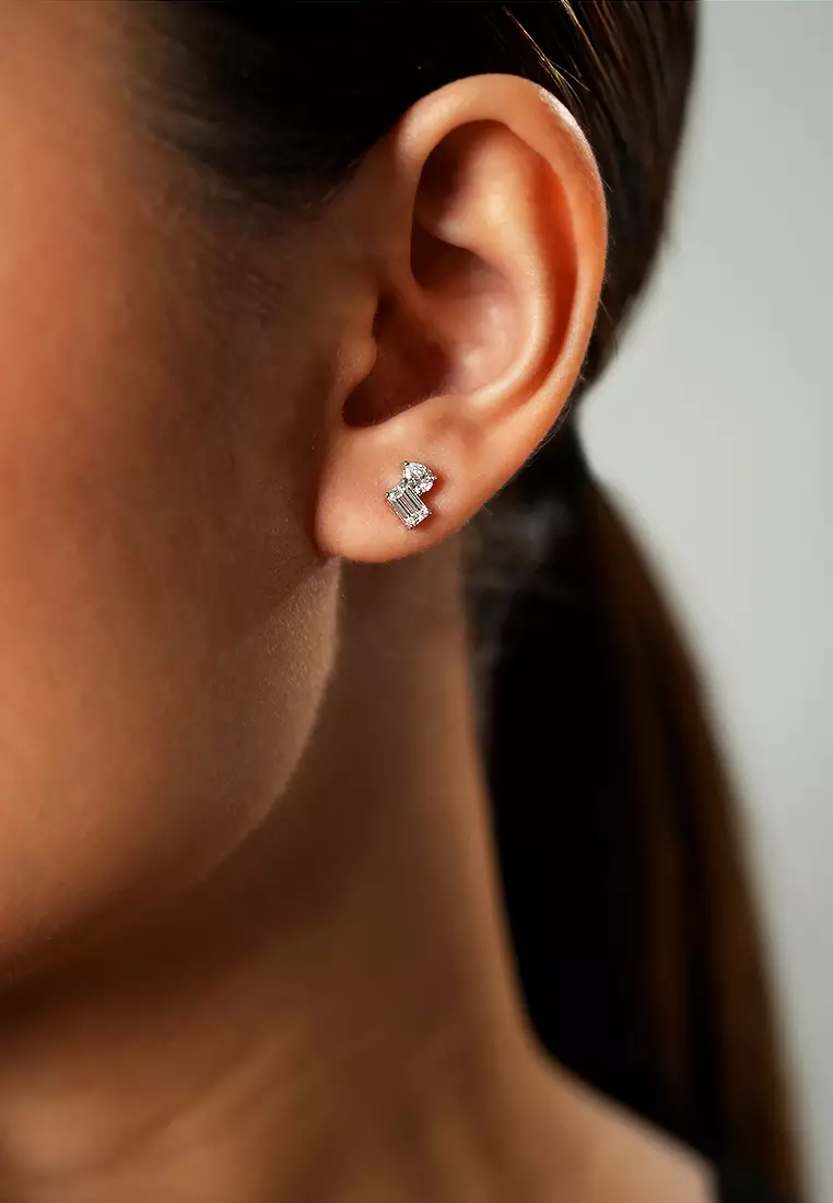 0.94ct TDW Toi Et Moi Brilliant Duo Lab-Grown Diamond Stud Earrings in 14K White Gold D/E-VVS/VS