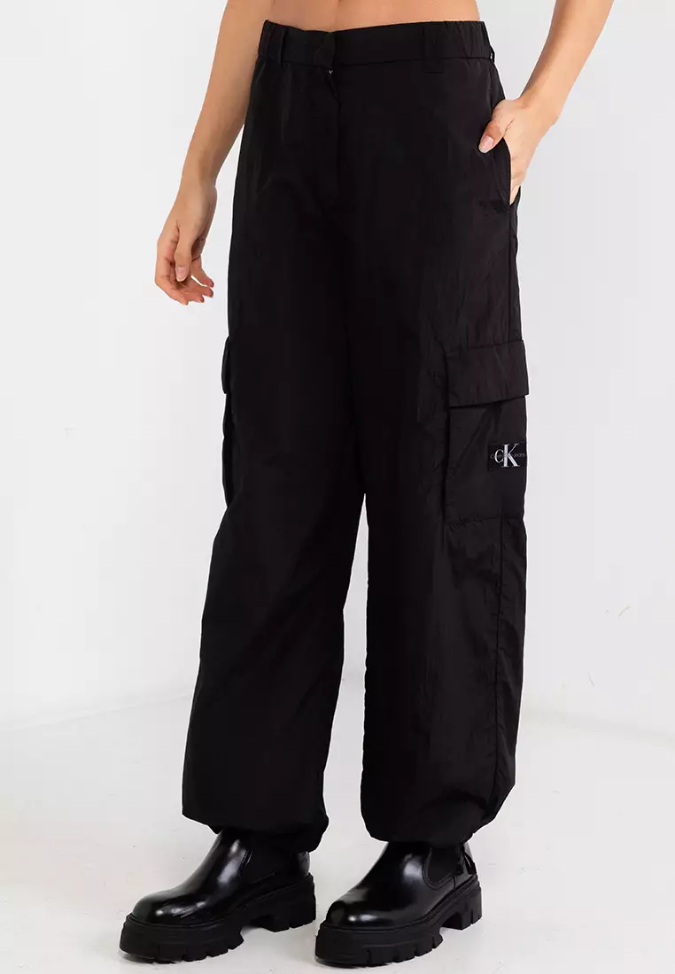 Calvin klein cargo pants 2025
