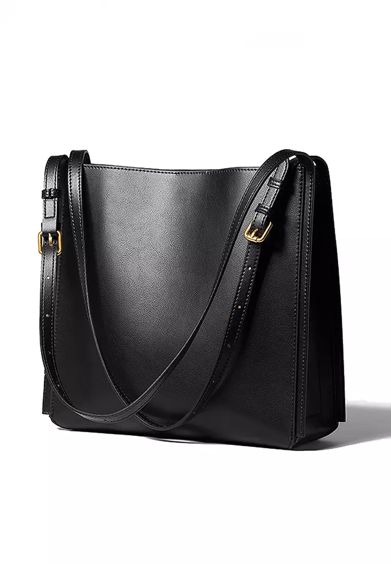 New clearance shoulder bag