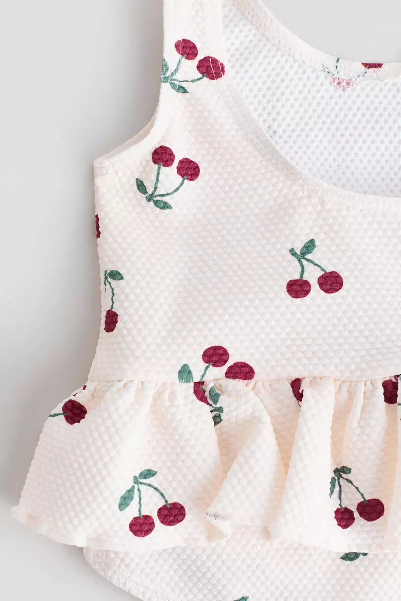 Flounced swimsuit