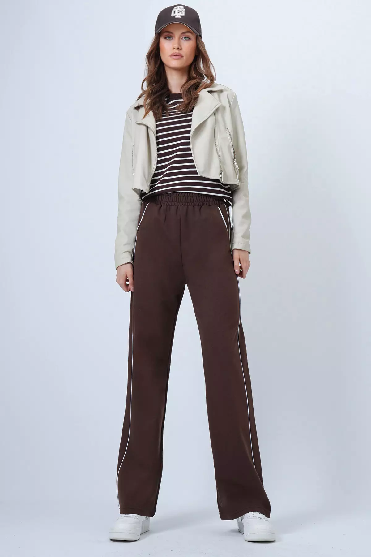 Brown Wide Leg Sweatpants With Piping Detail And Elastic Waist Alc-X14611
