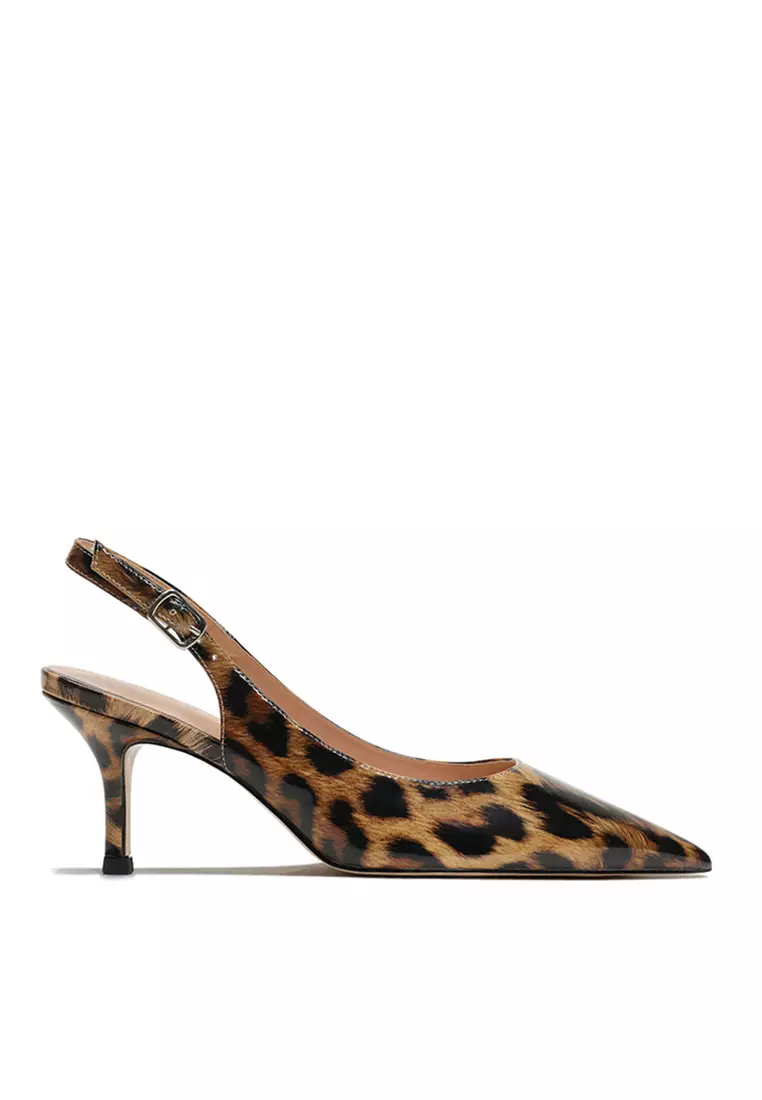 Discount on Twenty Eight Shoes  shoes - SKU: 6CM Faux Patent Pointed Slingback Heels Shoes HZL266