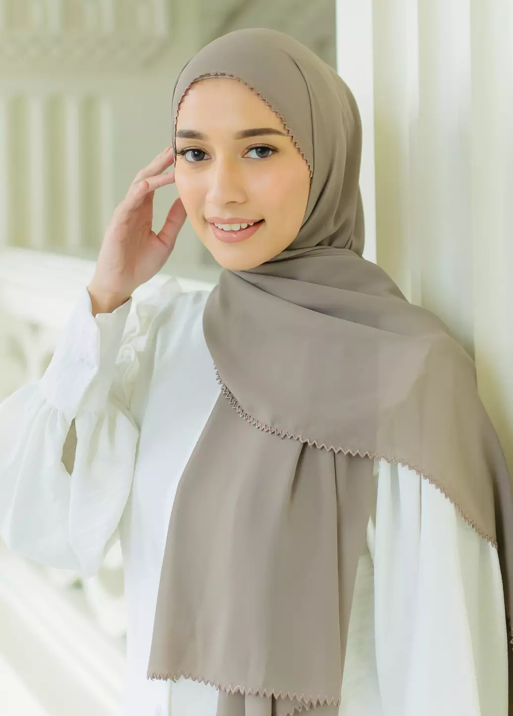 Ziza Shawl Dark Grey