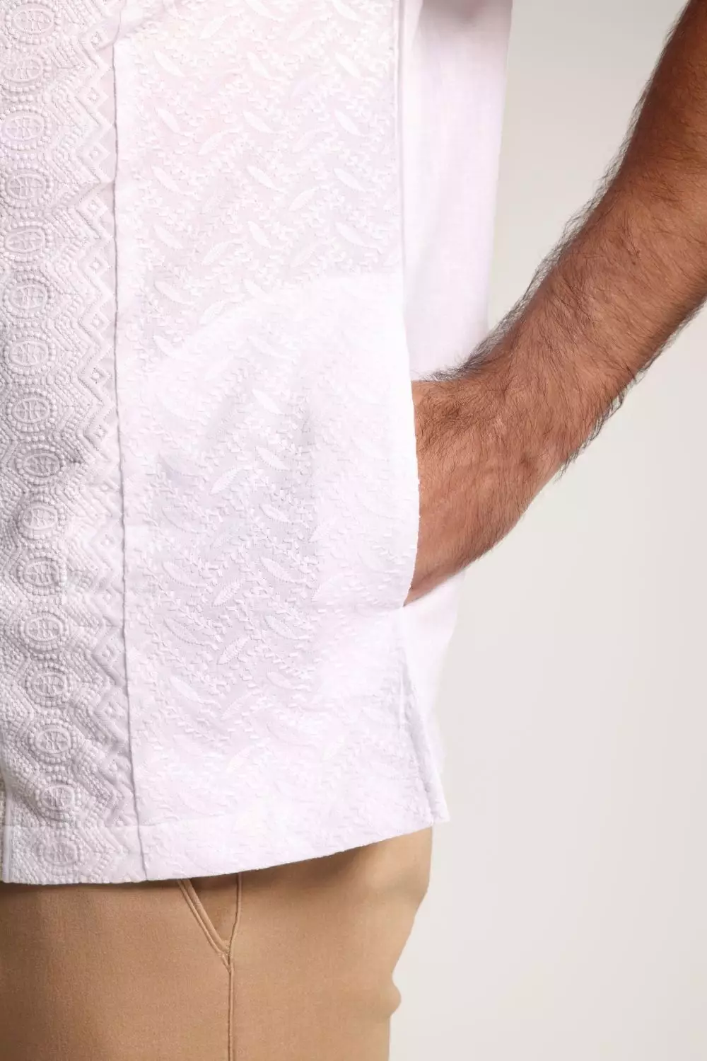 MOC Kemeja Koko Lengan Pendek Pria Zubair - White