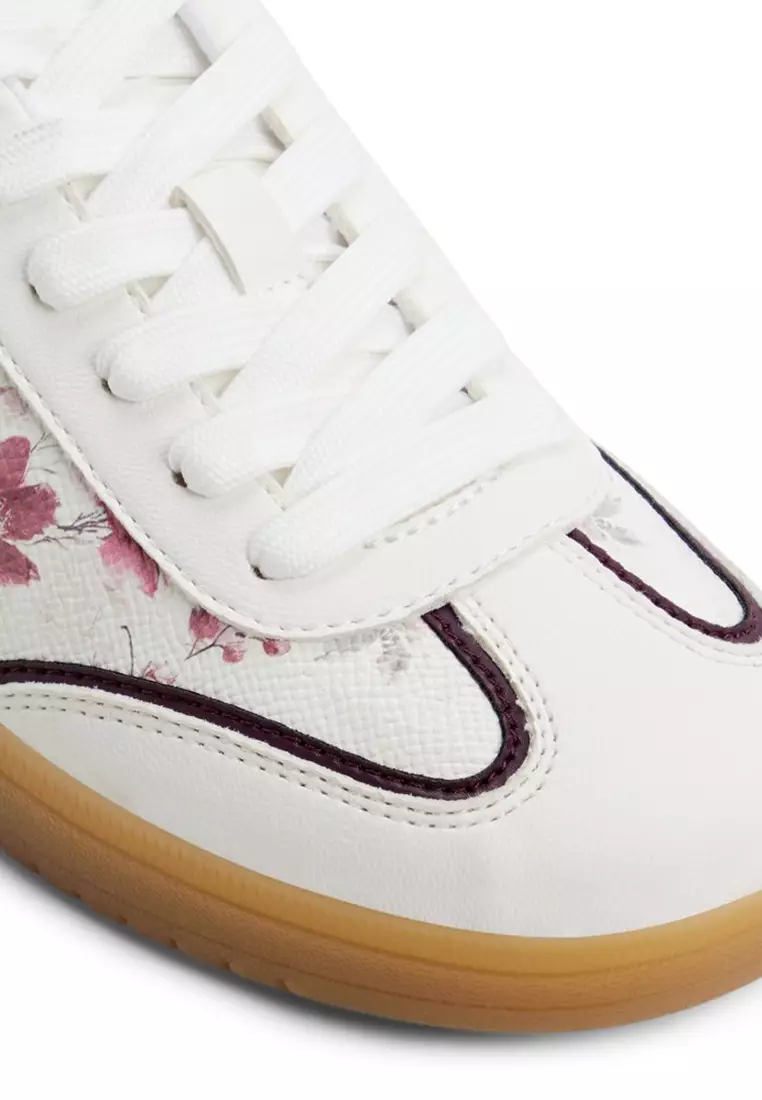 Areanne Sneakers
