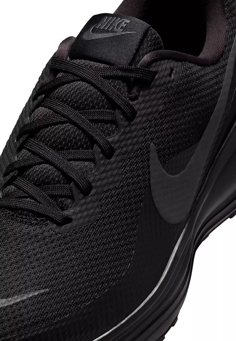 Revolution 8 Road Running Shoes