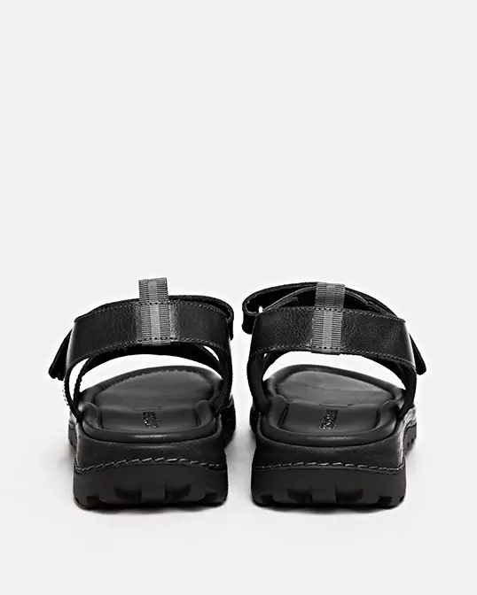 Buccheri Rouvin Sandal Man Black