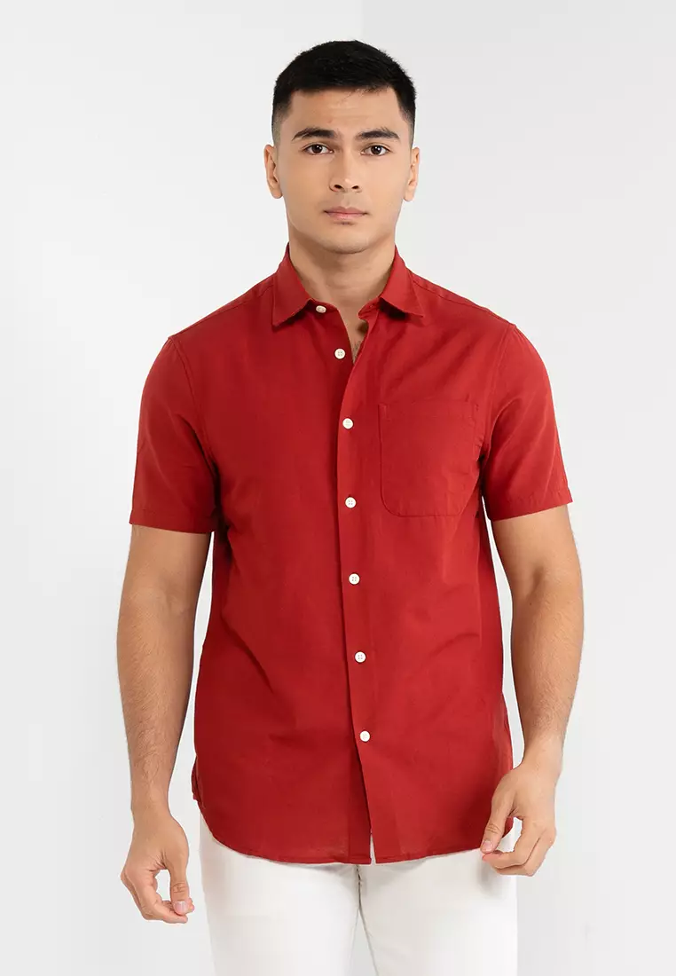 Red short sales sleeve dress shirt