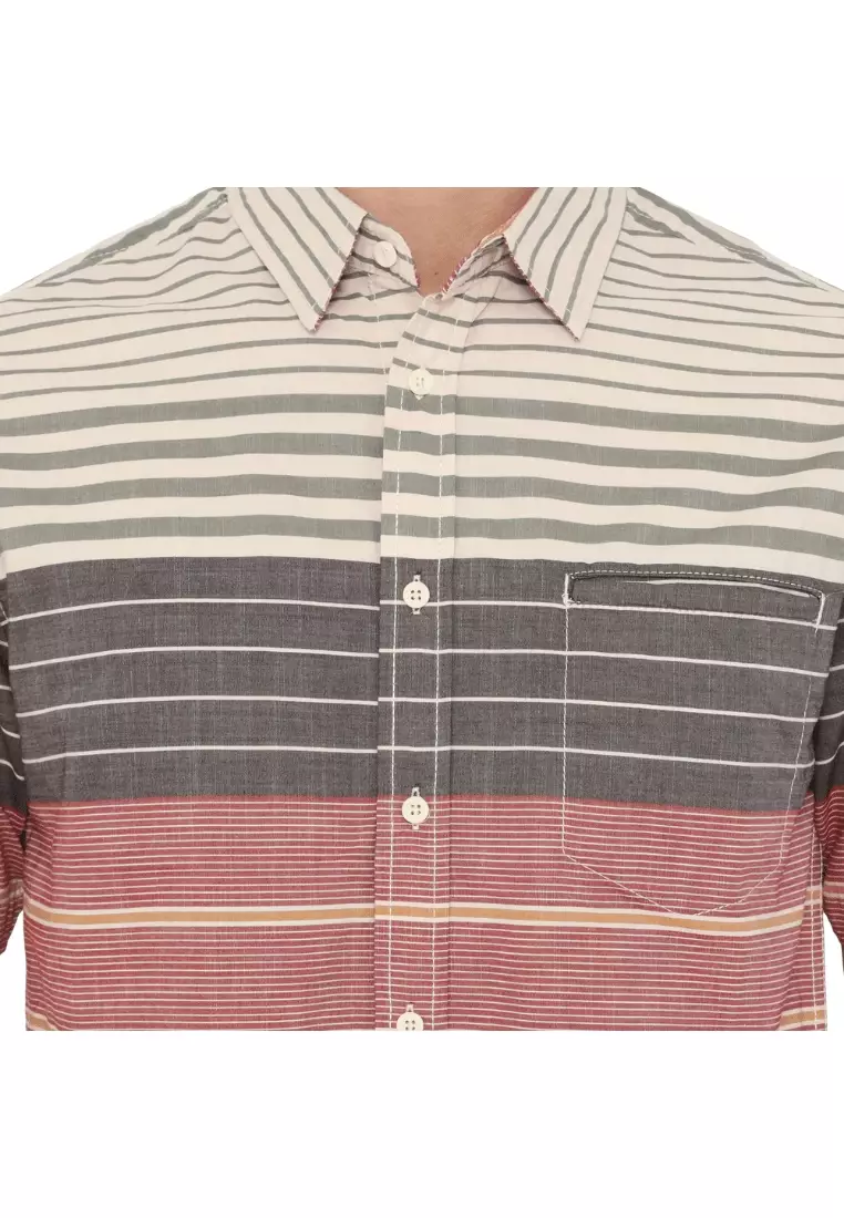 POLICE Kemeja Border Printing Regular Fit Pria