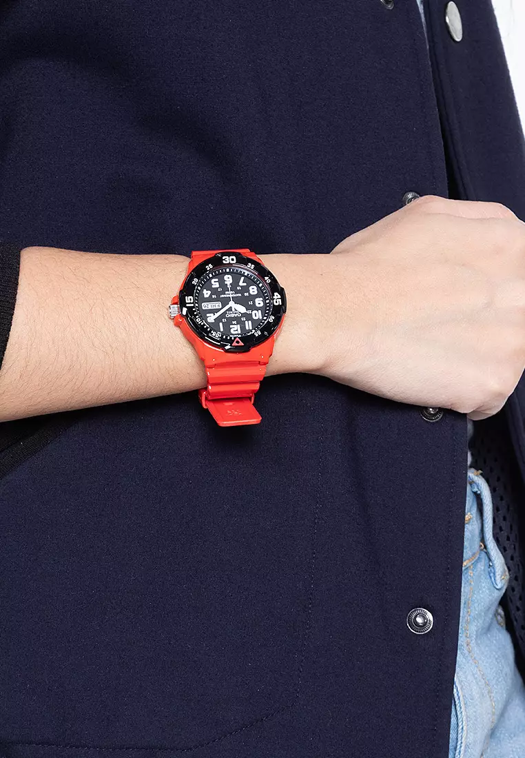 Analog Watch MRW-200HC-4BVDF