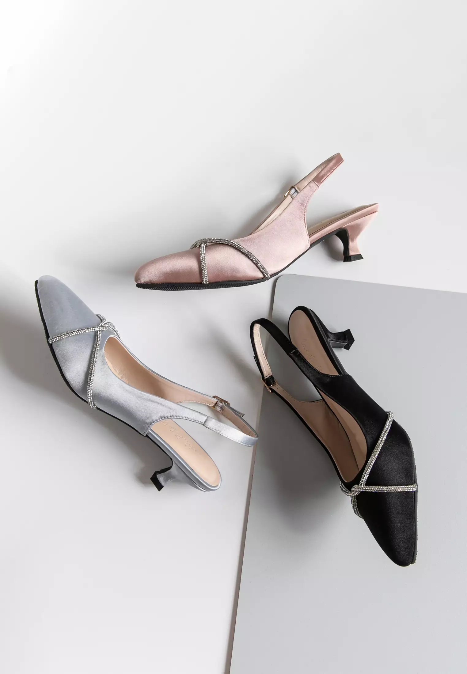 Quinn Pointed Toe Slingback Stiletto Heels Sepatu Wanita