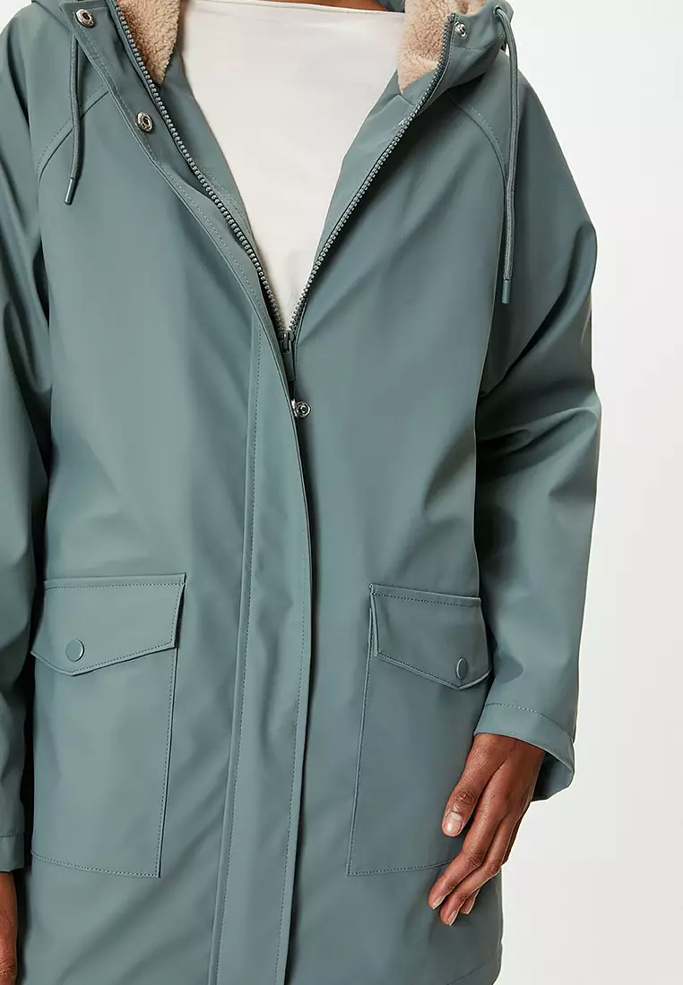 Hooded Raincoat Waterproof Zippered Pocket Detail