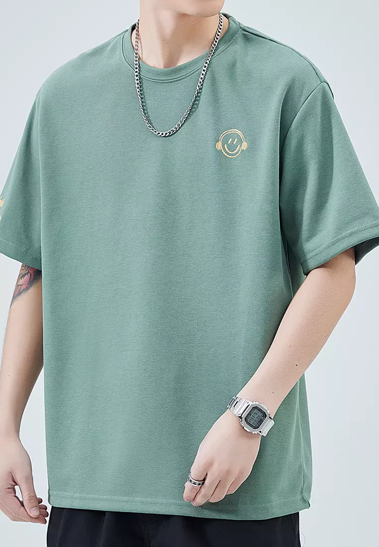 Smiley Embroidered Casual T-Shirt AY-D101