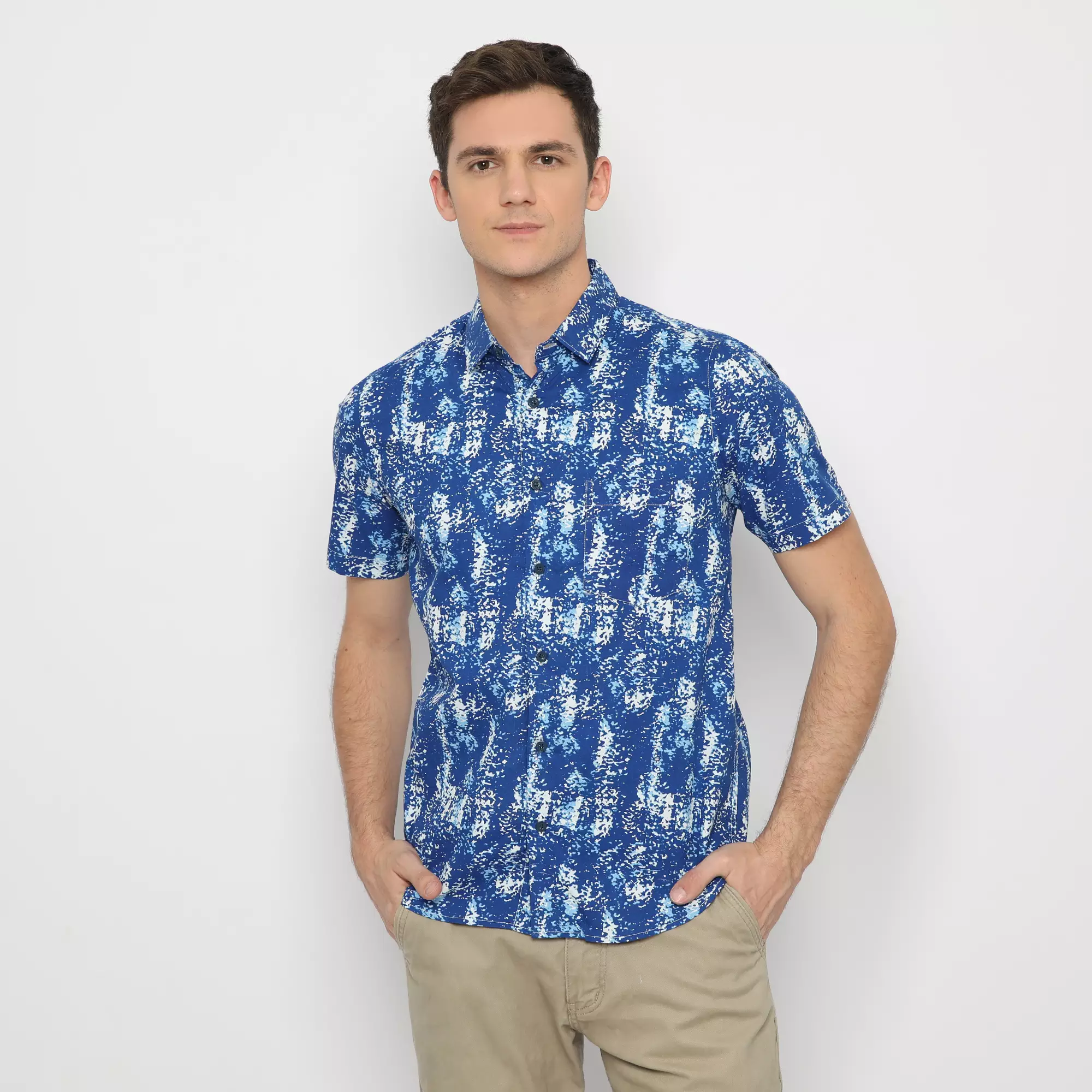 Platini Kemeja Print Pria Lengan Pendek Biru 132147