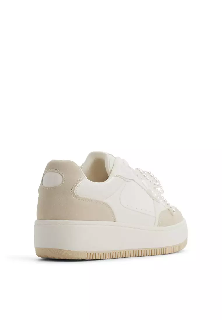 Freshy Sneakers
