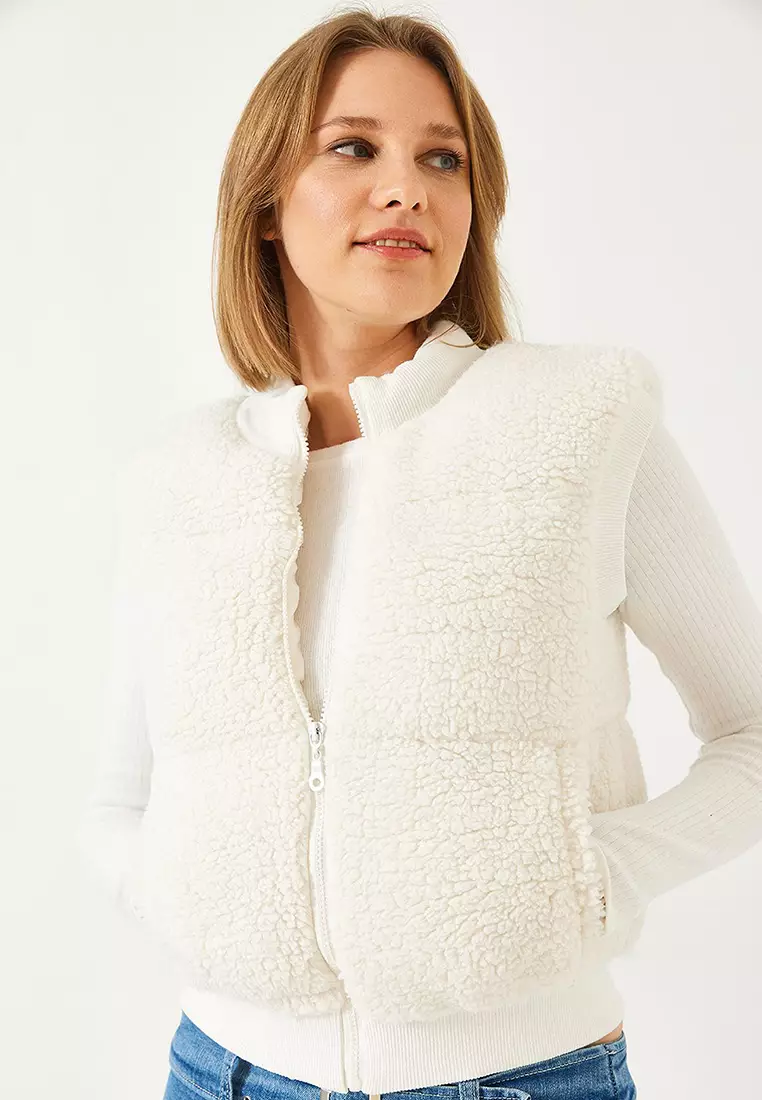 Women's Ribbed Pocket Detailed Zippered Teddy Vest 939125 60261183