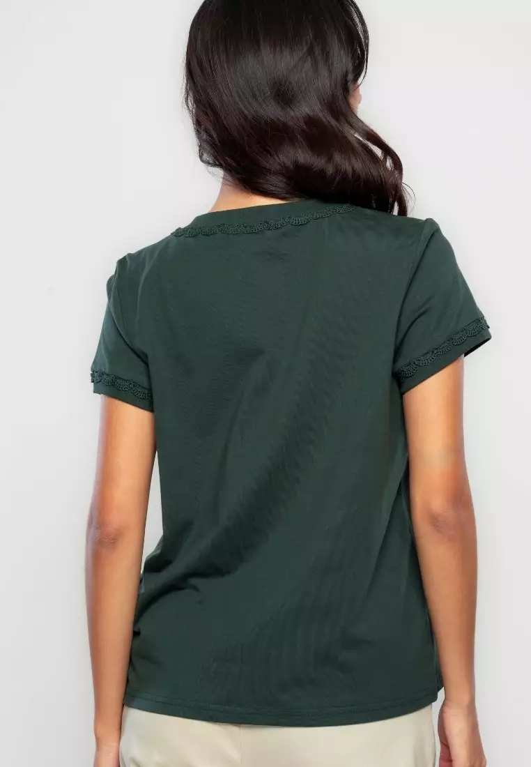Araceli T-shirt with Braided Neckline Detail