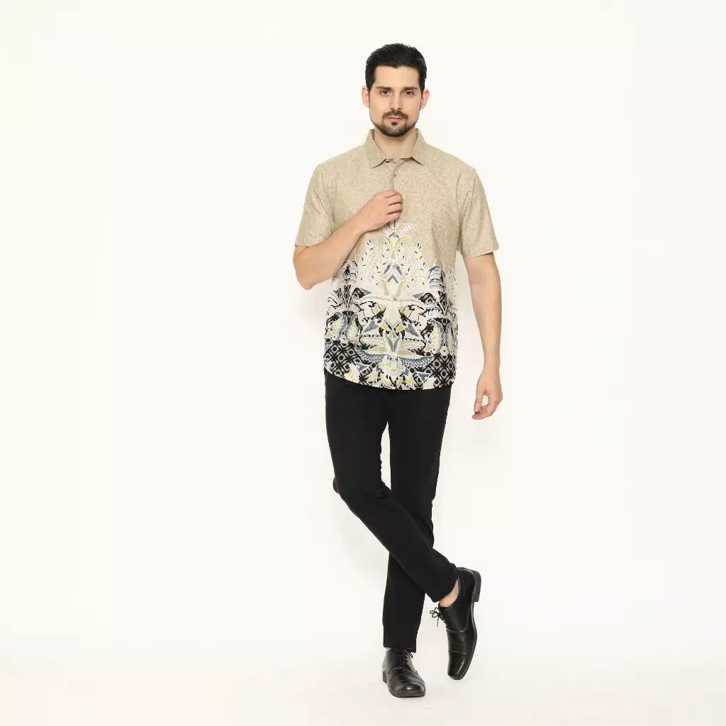 AMK Kemeja Batik Pria Lengan Pendek SHB Rafail S/S Khaki