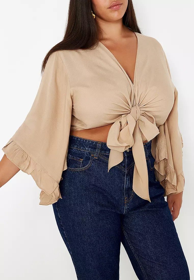 Plus Size Crop Flounce Blouse