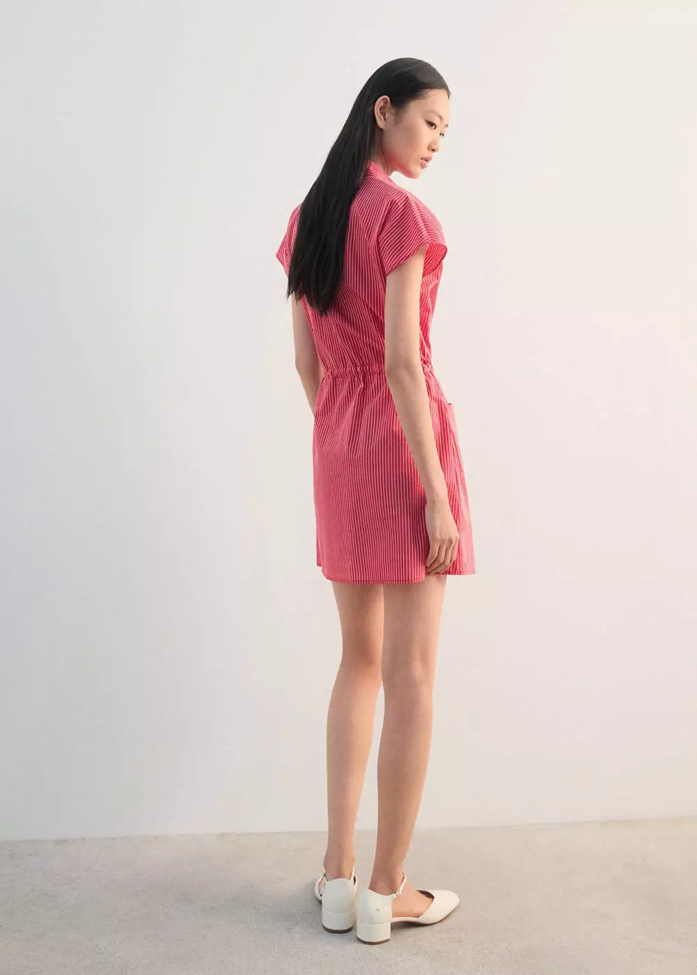 Gaun kemeja bergaris