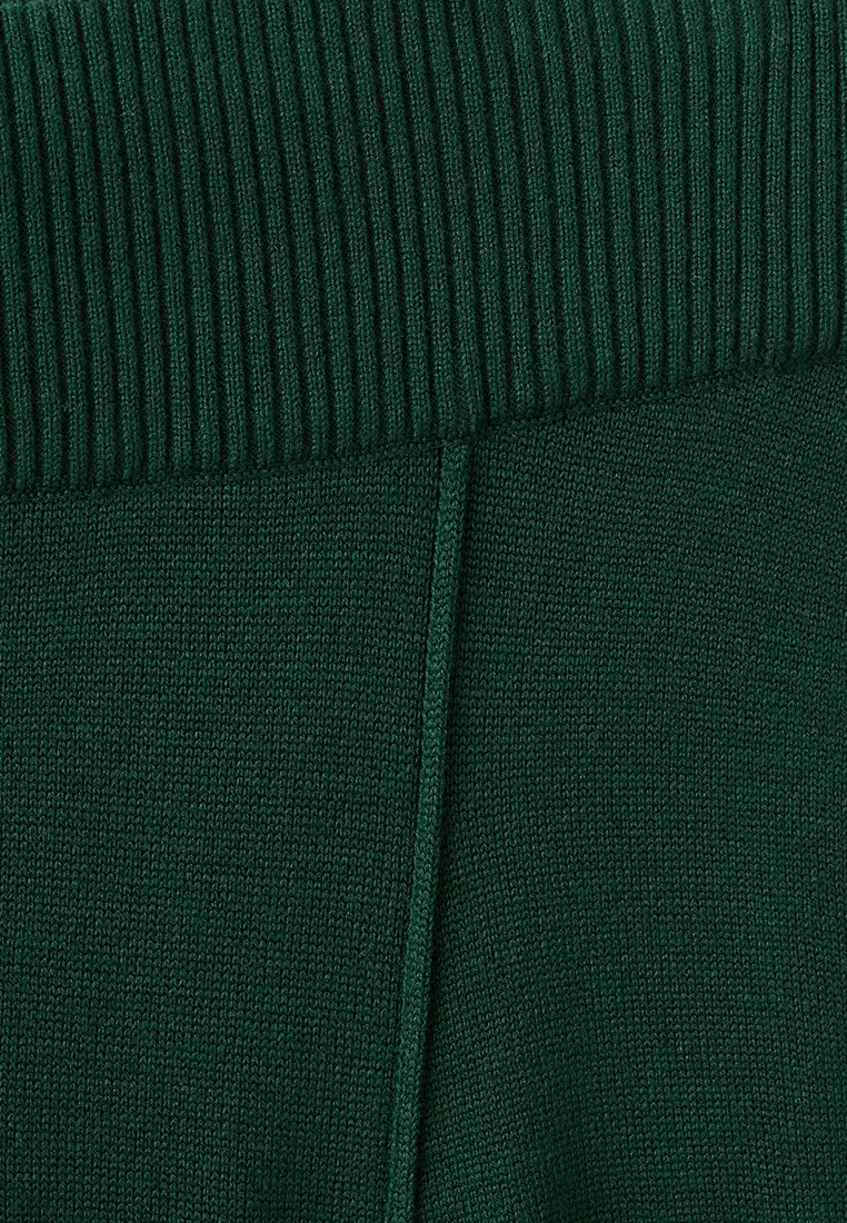 Knitted Trousers with Stitching Detail