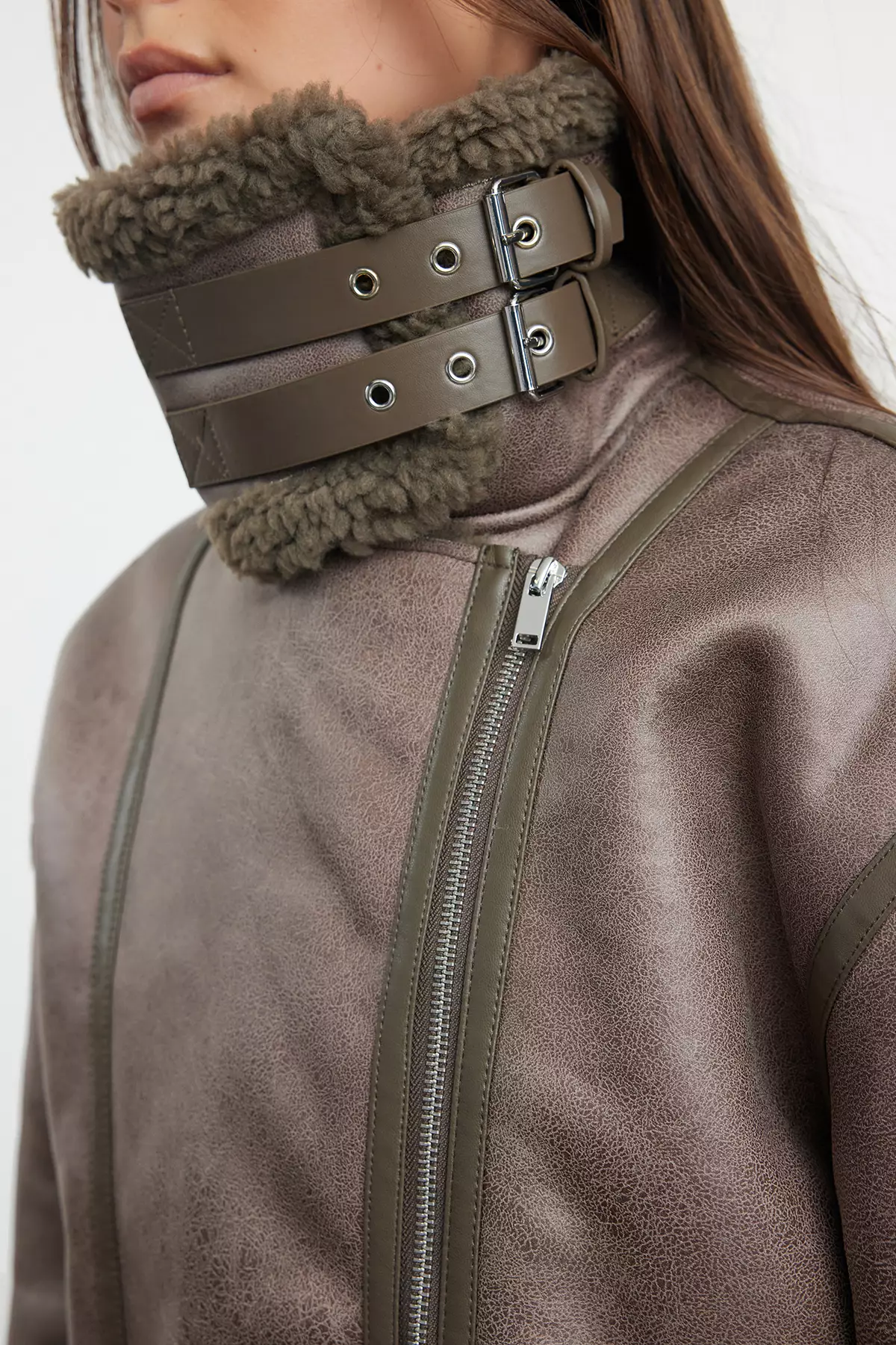 Mink Coat Collar with Belt Detail Plush Suede Biker Jacket Coat TWOAW25MO00011