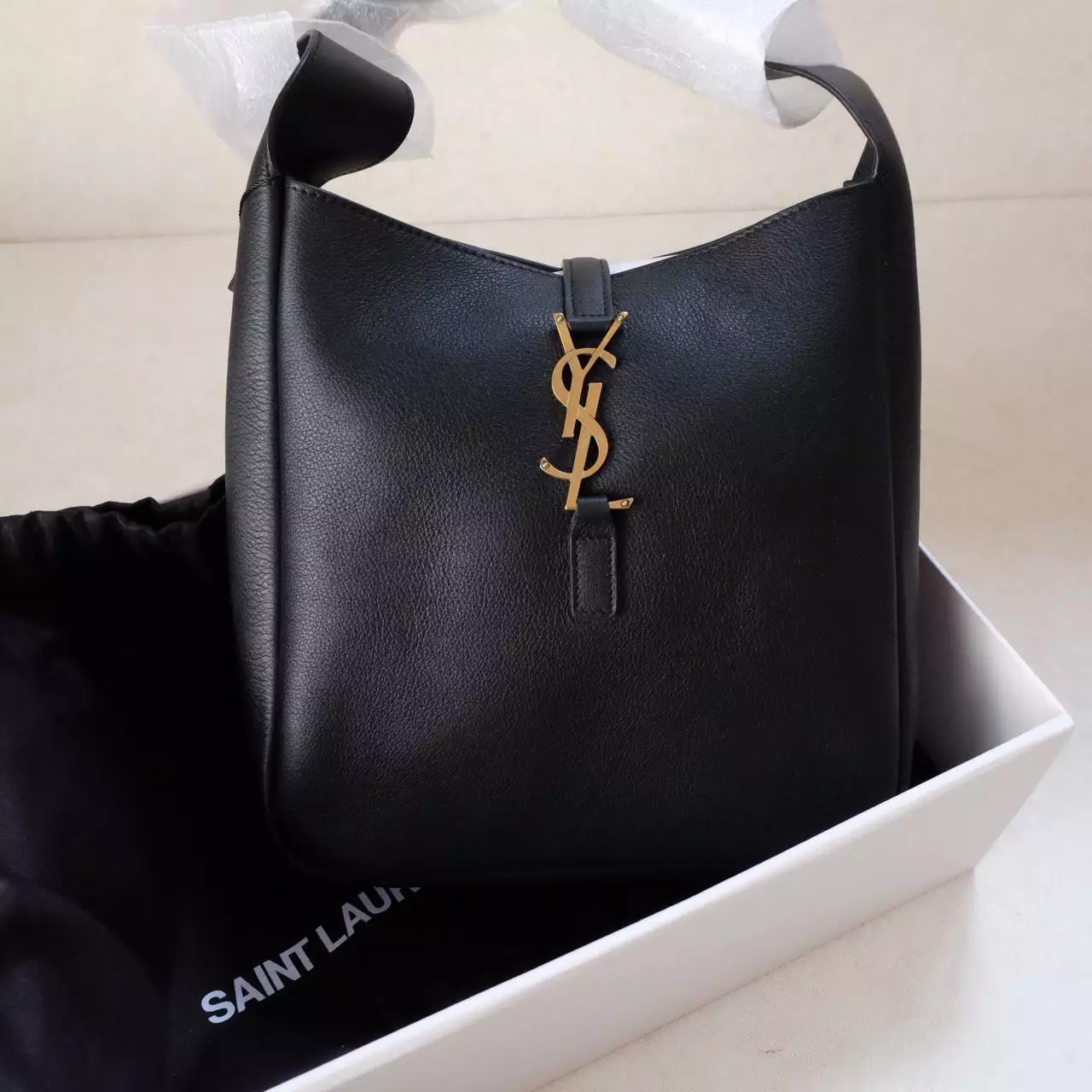 YSL Le 5 to 7 Hobo Bag Small Soft in Grained Leather