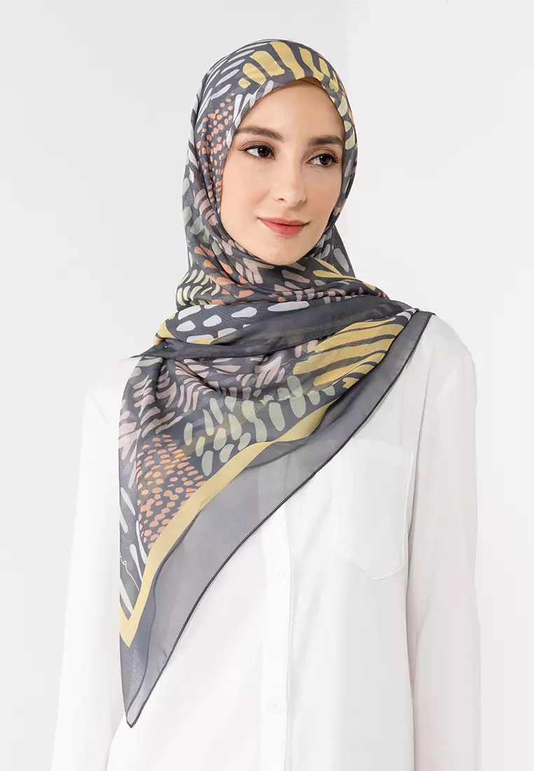 Printed hotsell square scarf