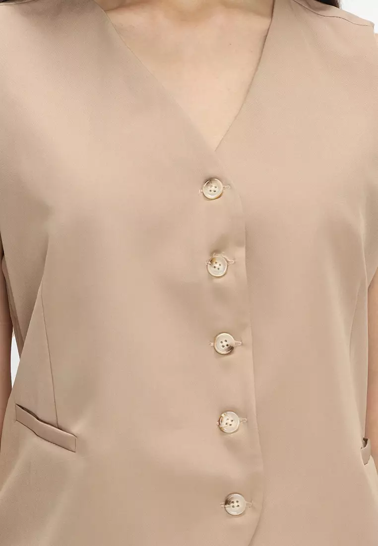 Mannequin With Tab Vest