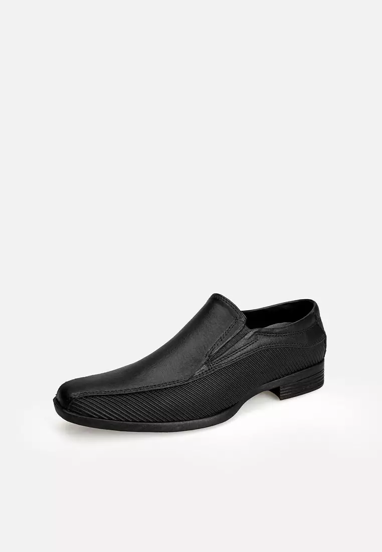 Discount on Easy Soft By World Balance  shoes - SKU: Gustav Formal Shoes