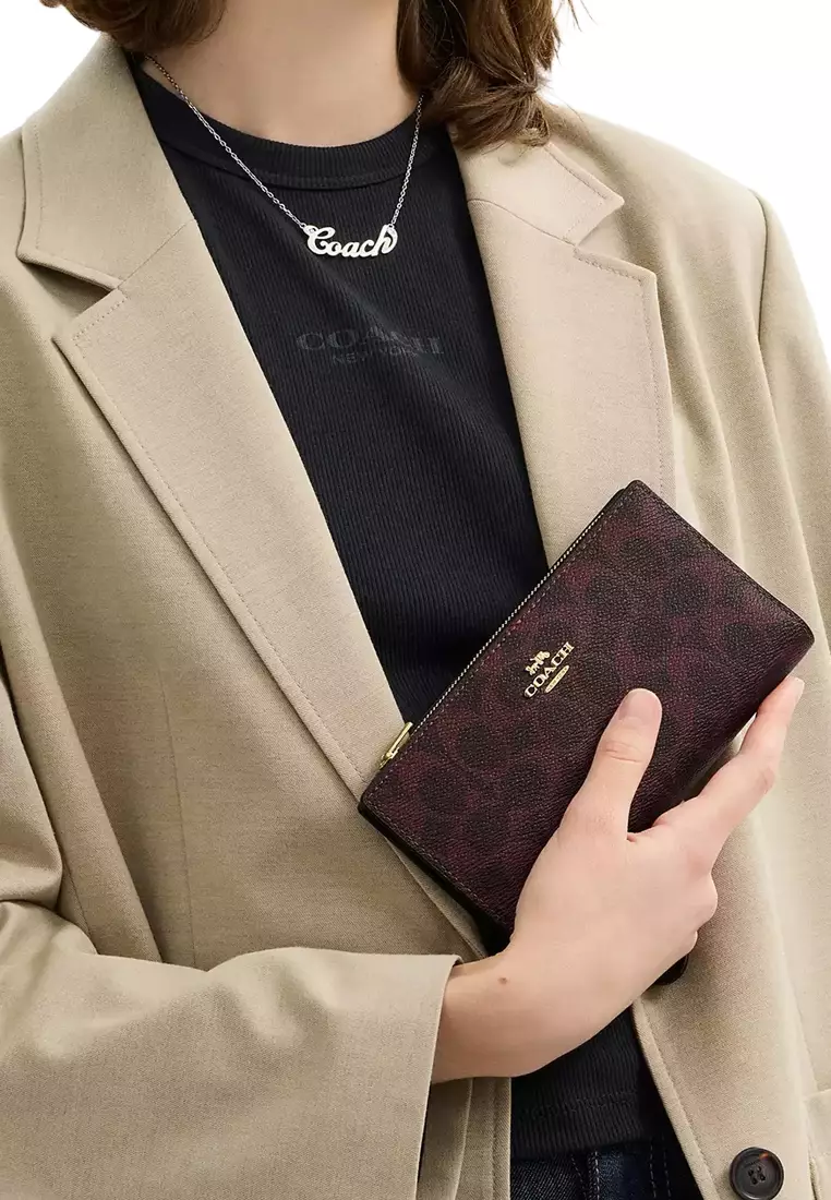 Slim Zip Wallet In Signature Canvas - Black Currant CW661