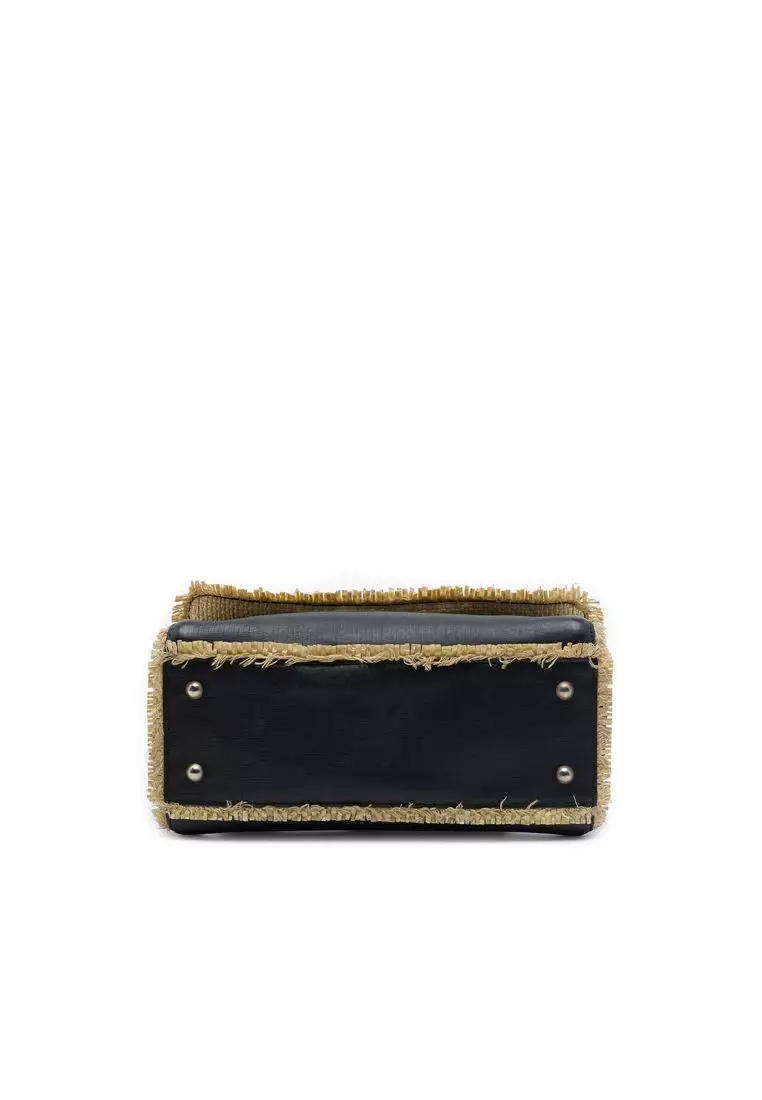 Pre-Loved Chanel Cc Raffia Fringe Trimmed Calfskin Chain Flap