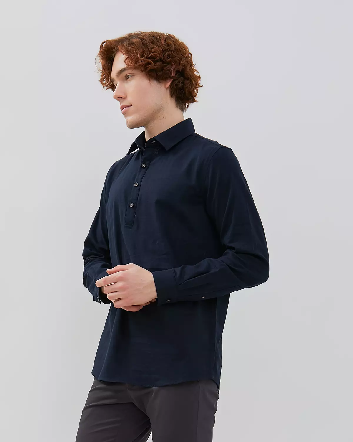 MEN'S NAVY BLUE LONG-SLEEVED LINEN SHIRT