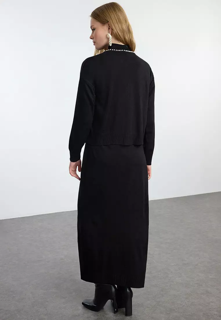 Black Pearl Knitted Dress Cardigan Set TCTAW25US00040