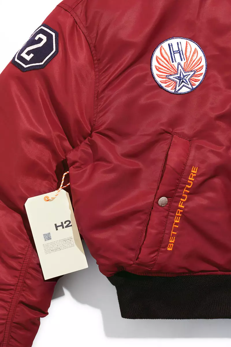 Reversible bomber jacket