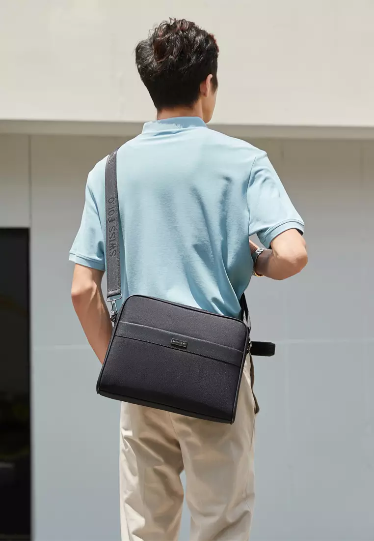 Men's Sling Bag / Crossbody Bag - Black