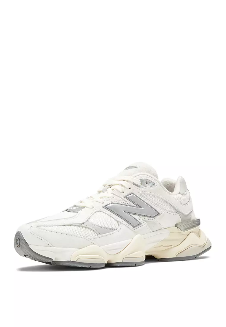 9060 Classic Lifestyle Shoes