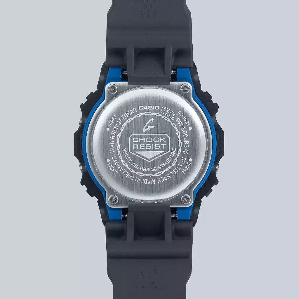 Casio G-Shock Jam Tangan Pria dengan Format Digital DW-5600RS-8DR