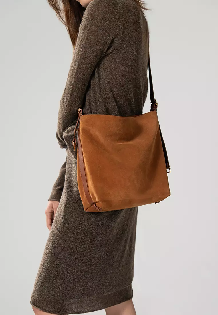 [Limited] DON Shoulder Bag - Suede Caramel