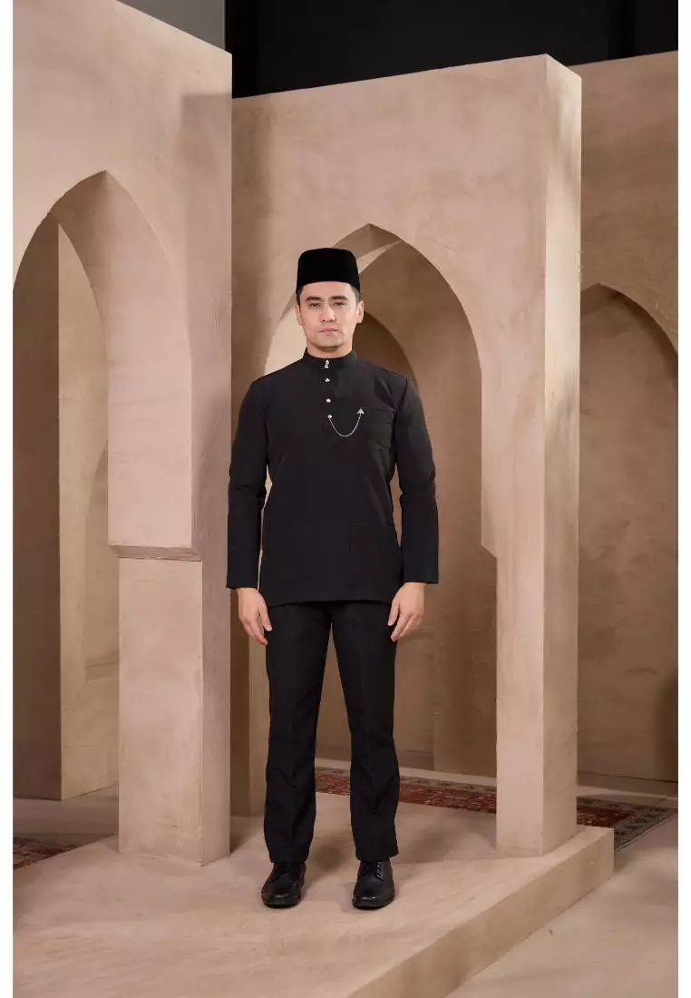 Baju Melayu Mahkota